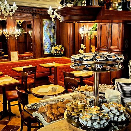 Hotel Lux Venezia Esterno foto