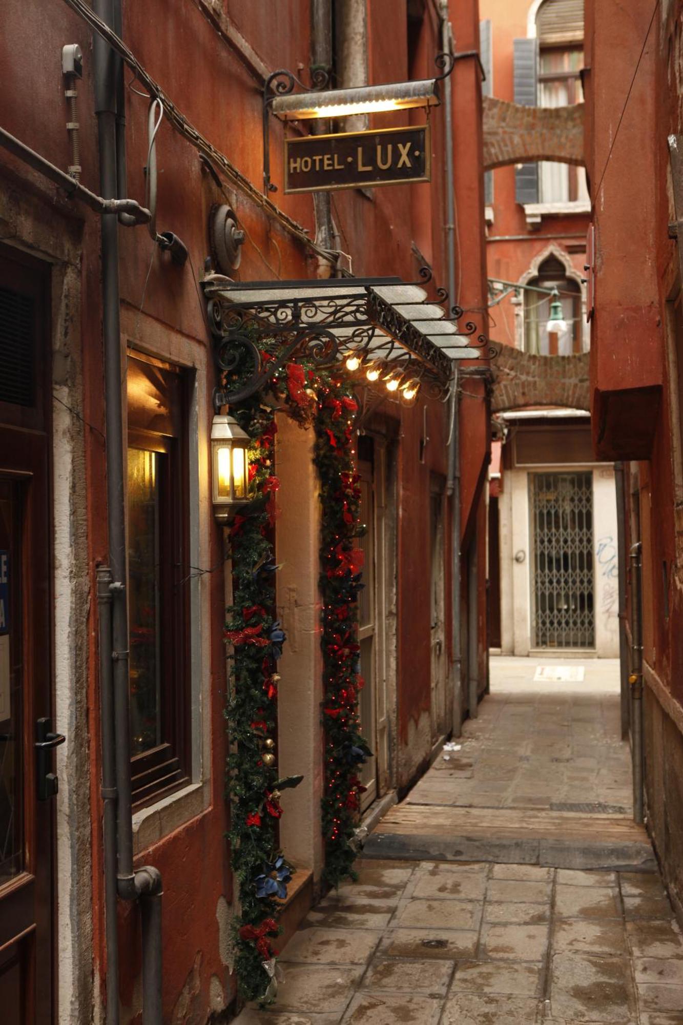 Hotel Lux Venezia Esterno foto